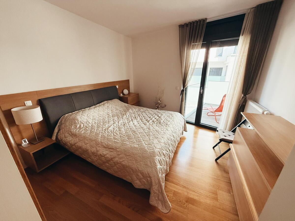 KOPER - NOKTURNO / 3 SOBNO STANOVANJE / POGLED NA MORJE / DOLGOROČNA ODDAJA - Slika 13