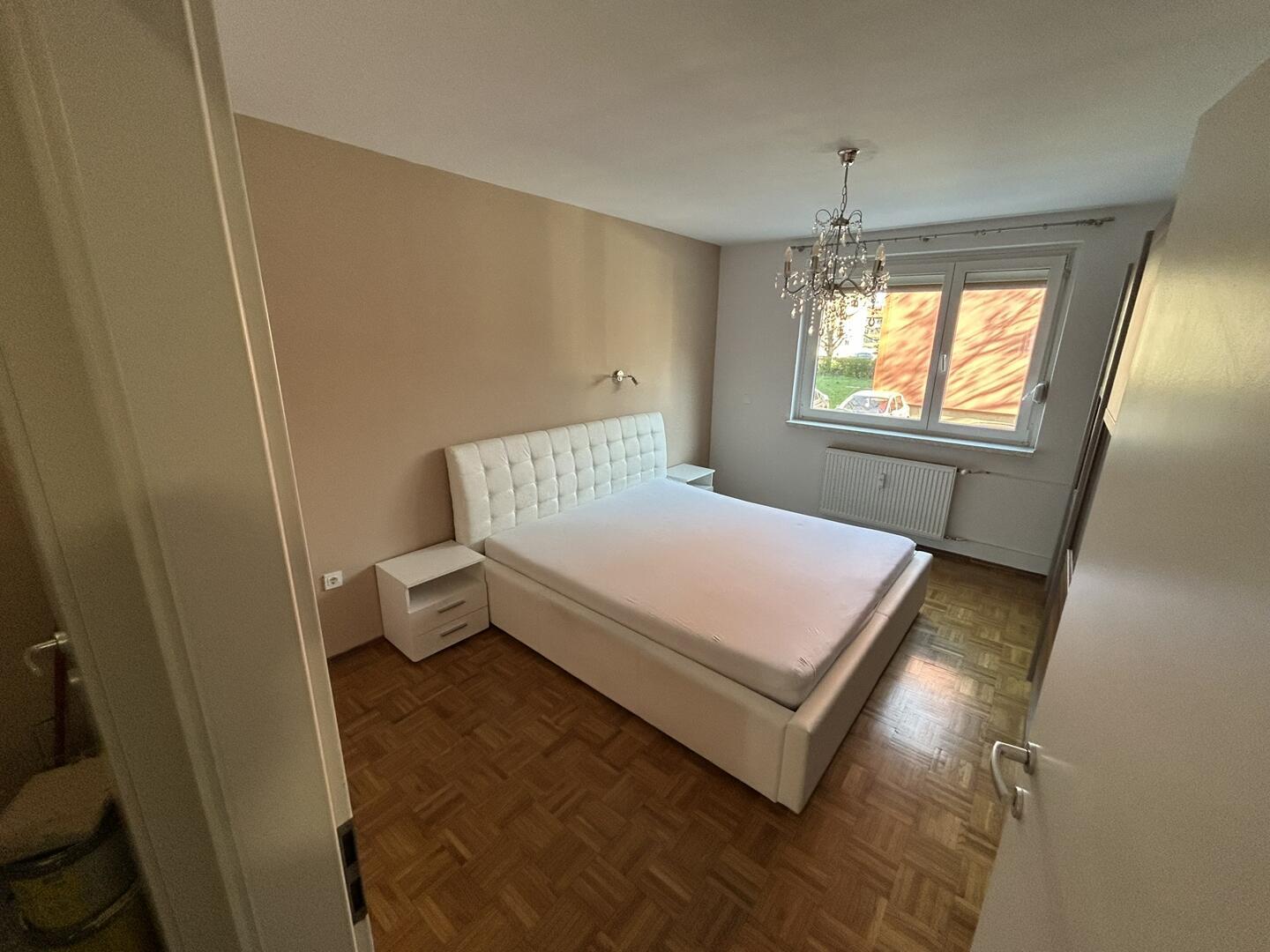 Obnovljeno 2-sobno stanovanje, Maribor, Tabor (Bližina UKC) - Slika 36