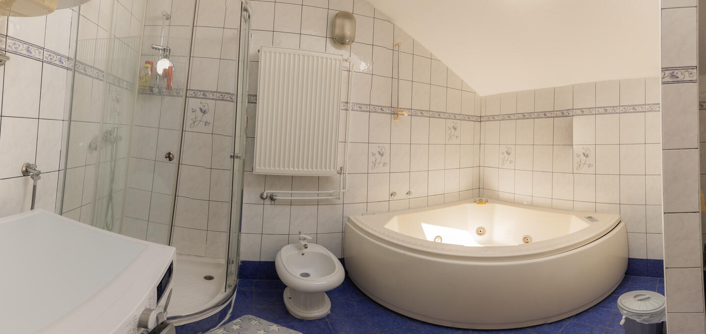 Oddam sobo v Ljubljani na Viču - Slika 13