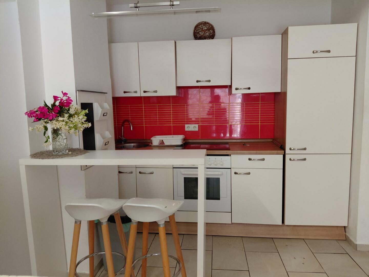 Portorož – apartma v centru, le 200 m od morja, možnost dokupa parkirnega mesta - Slika 2