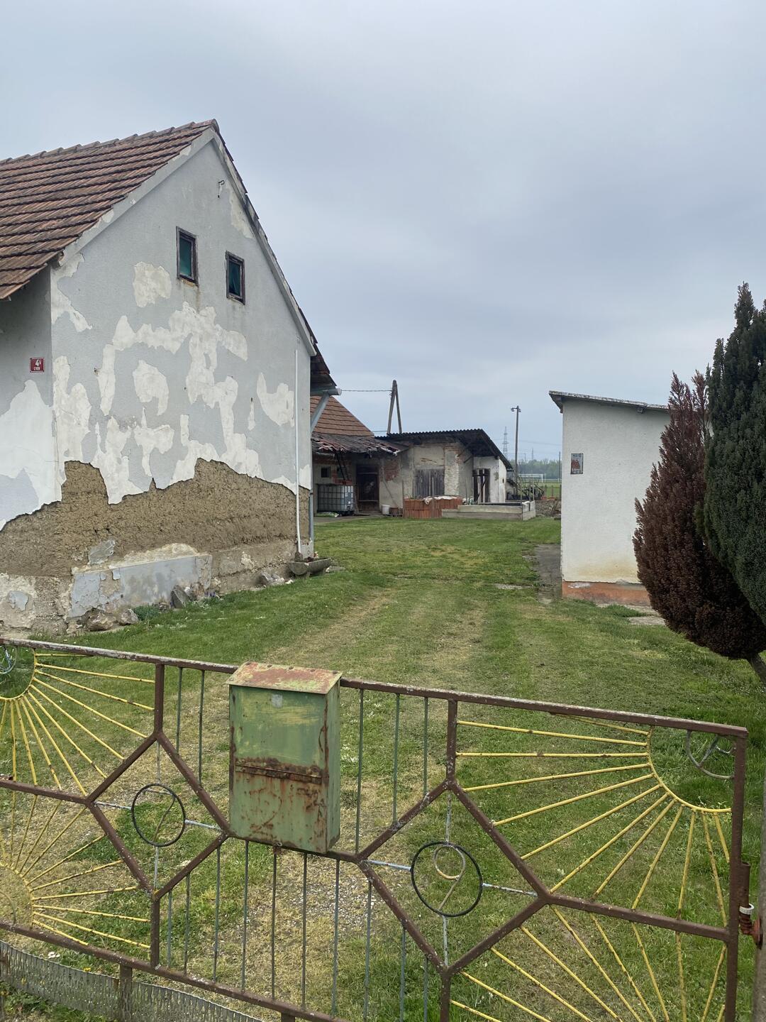 Starejša hiša z velikim zemljiščem in stavbno parcelo – Cven, Prlekija - Slika 9
