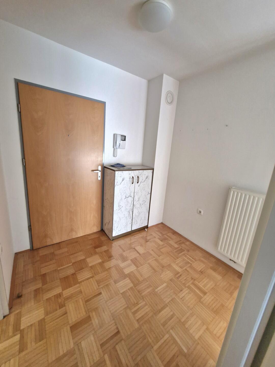 Ljutomer, ljubko majhno stanovanje blizu centra in vseh ugodnosti - Slika 4