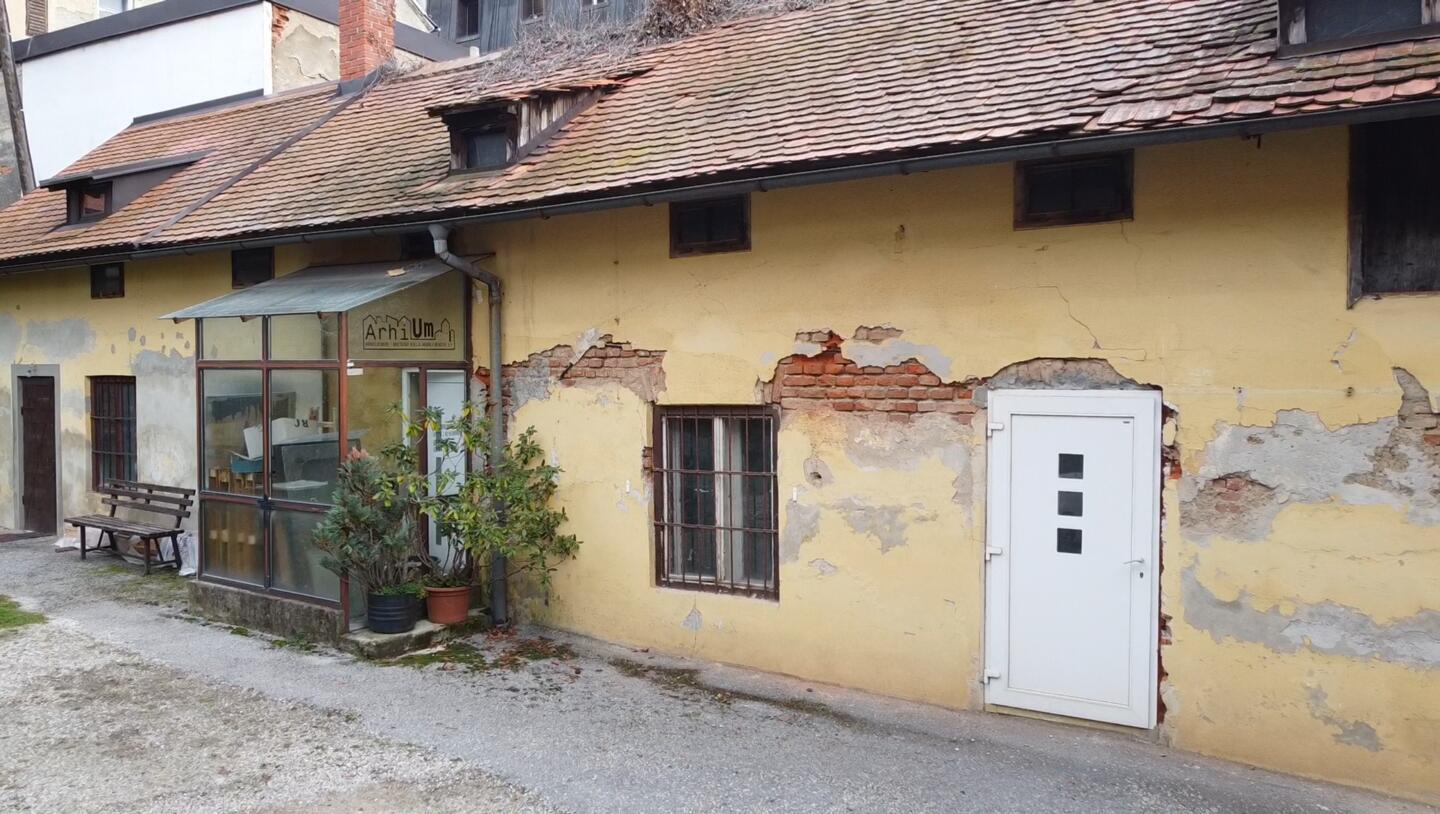 Edinstvena priložnost za prostore, ki združujejo dušo starega mesta z moderno tehnologijo. - Slika 2