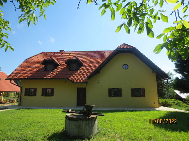 Live like a king! - Slika 2