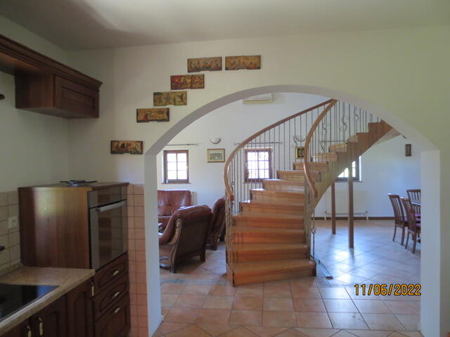 Live like a king! - Slika 10