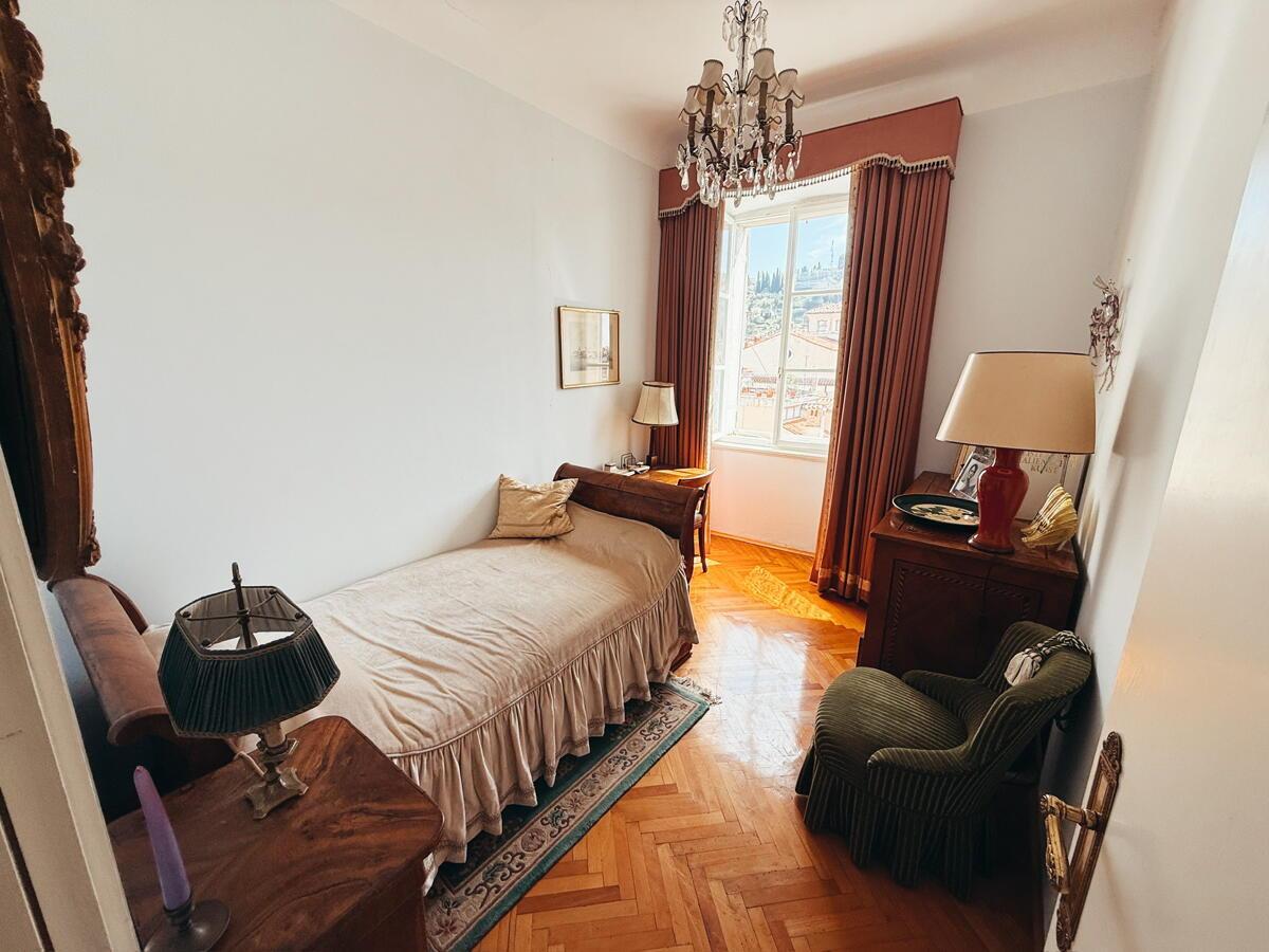 EKSKLUZIVNO STANOVANJE V ZGODOVINSKI PALAČI – PRVA VRSTA OB MORJU, PIRAN - Slika 20