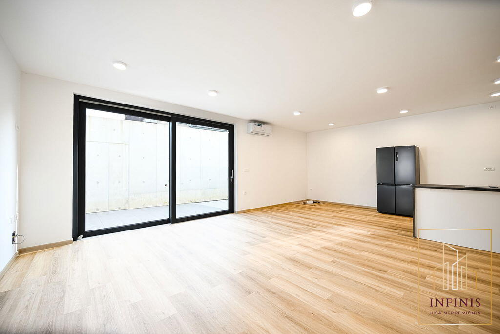 Oddaja, Stanovanje, 4-sobno, Ljubljana mesto, Moste-Polje, Zalog - Slika 4