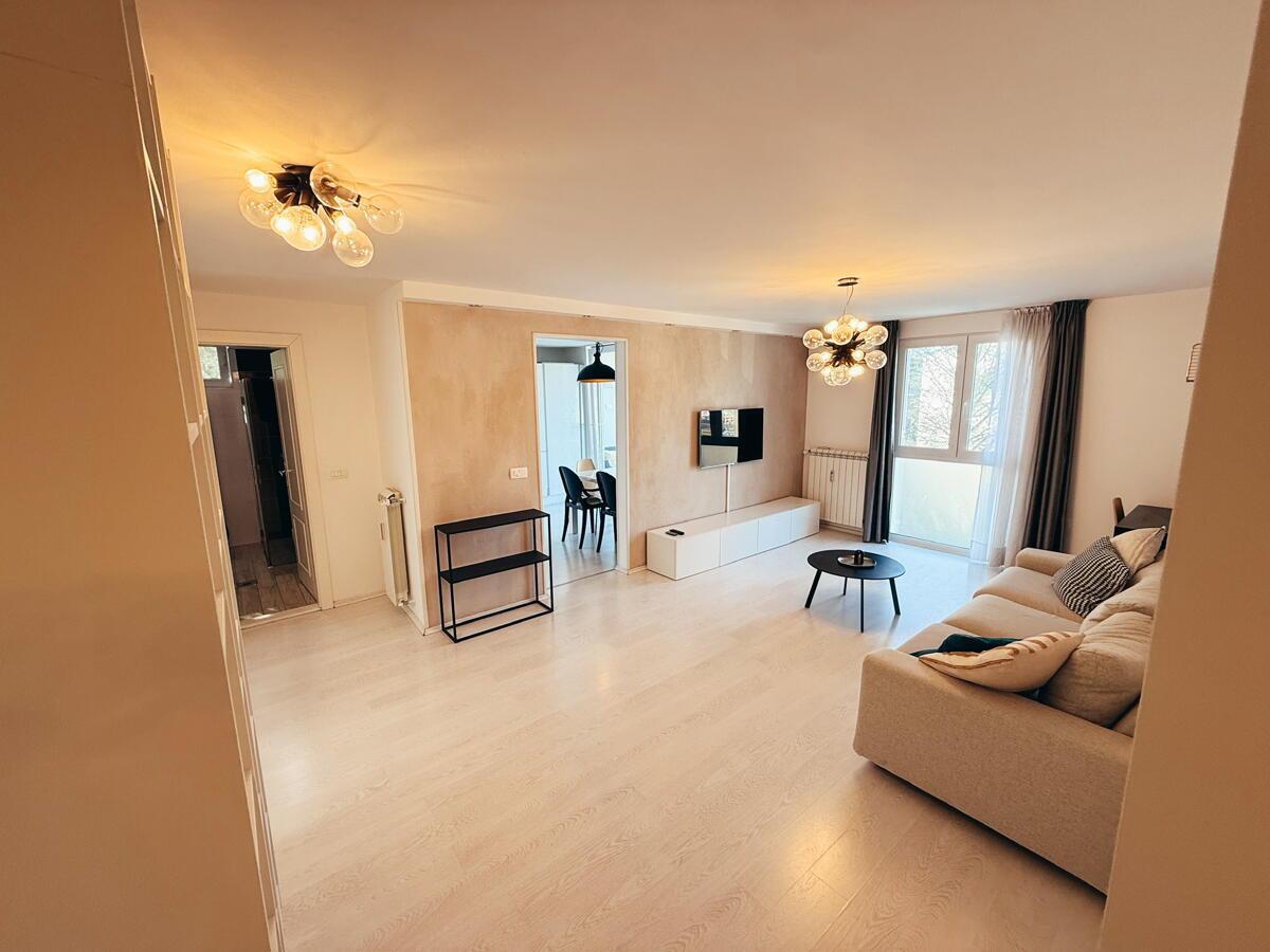 Koper / Markovec, Dolgoročno Oddamo svetlo, prostorno in moderno stanovanje s pogledom na morje! - Slika 10