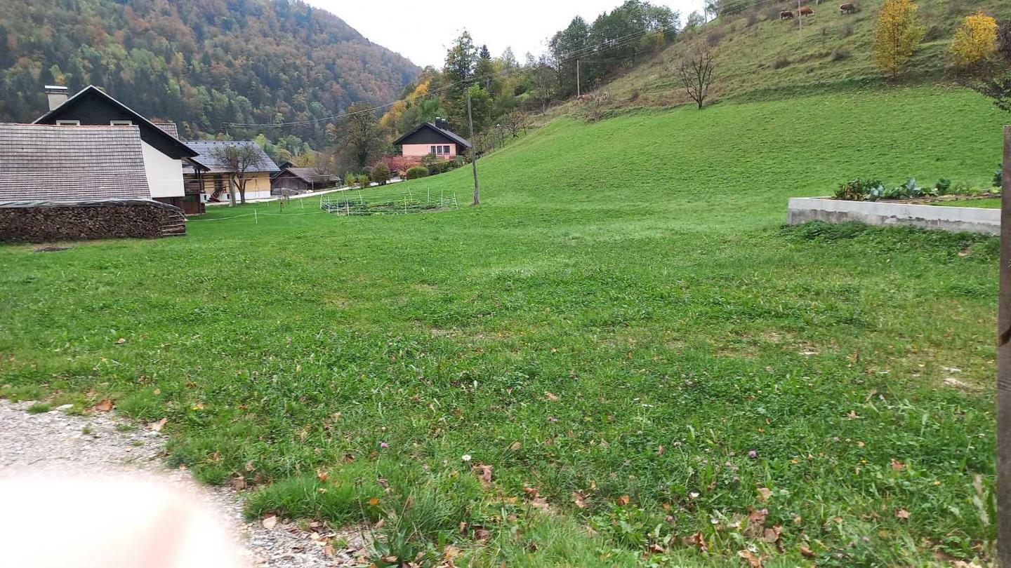 Dve zazidljivi parceli Krivčevo - Slika 1