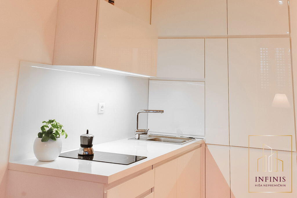 Oddaja, Stanovanje, 2-sobno, Ljubljana mesto, Center, Center - Slika 5