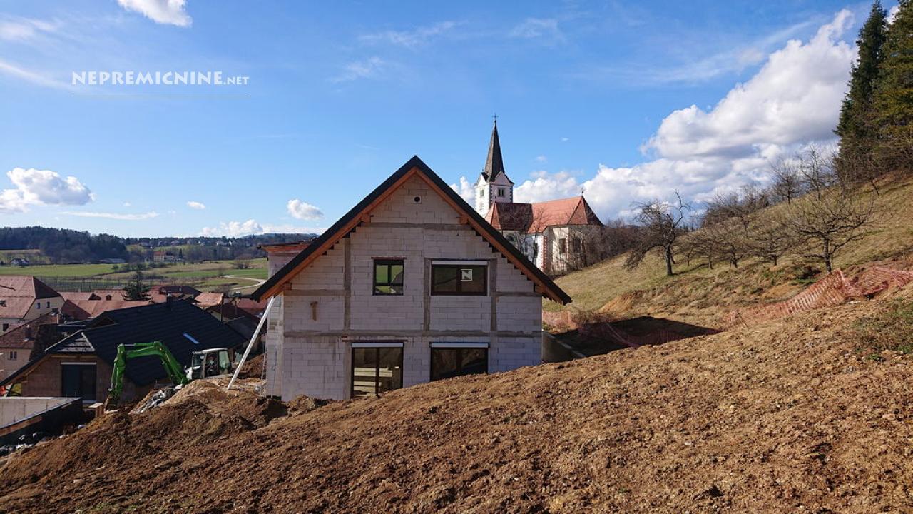 Vojnik - nova družinska hiša s čudovitim pogledom na Vojnik in okolico - Slika 6