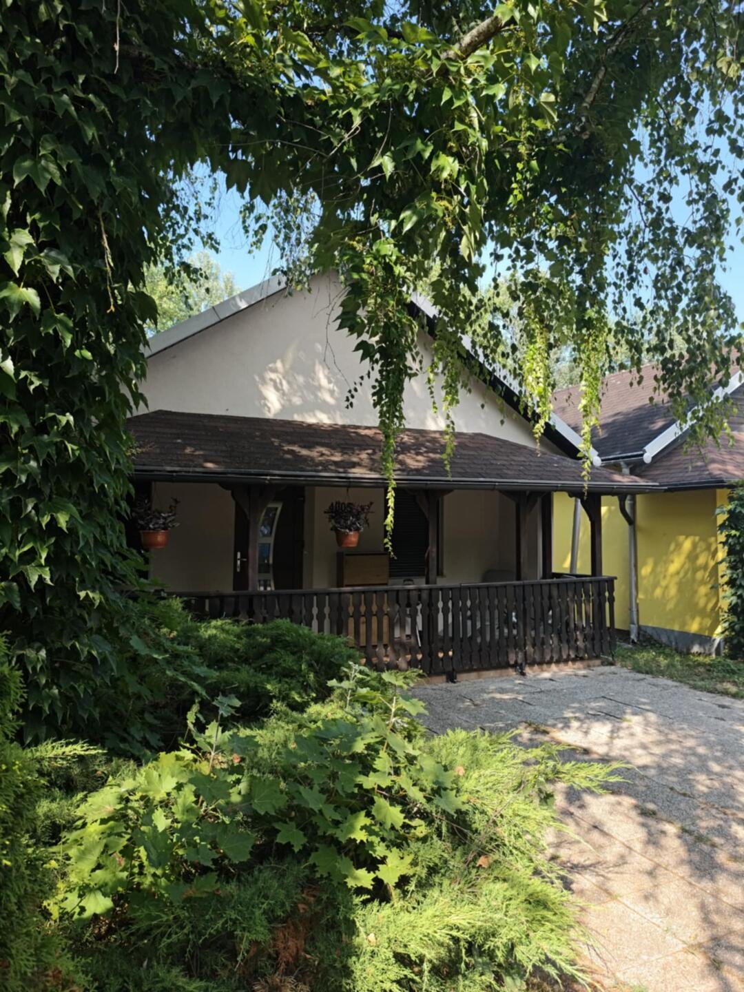 Prodaja počitniške hiške v termah Čatež, Čatež ob Savi - Slika 1