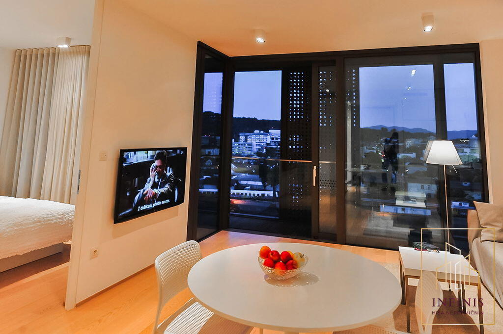 Oddaja, Stanovanje, 2-sobno, Ljubljana mesto, Center, Center - Slika 1