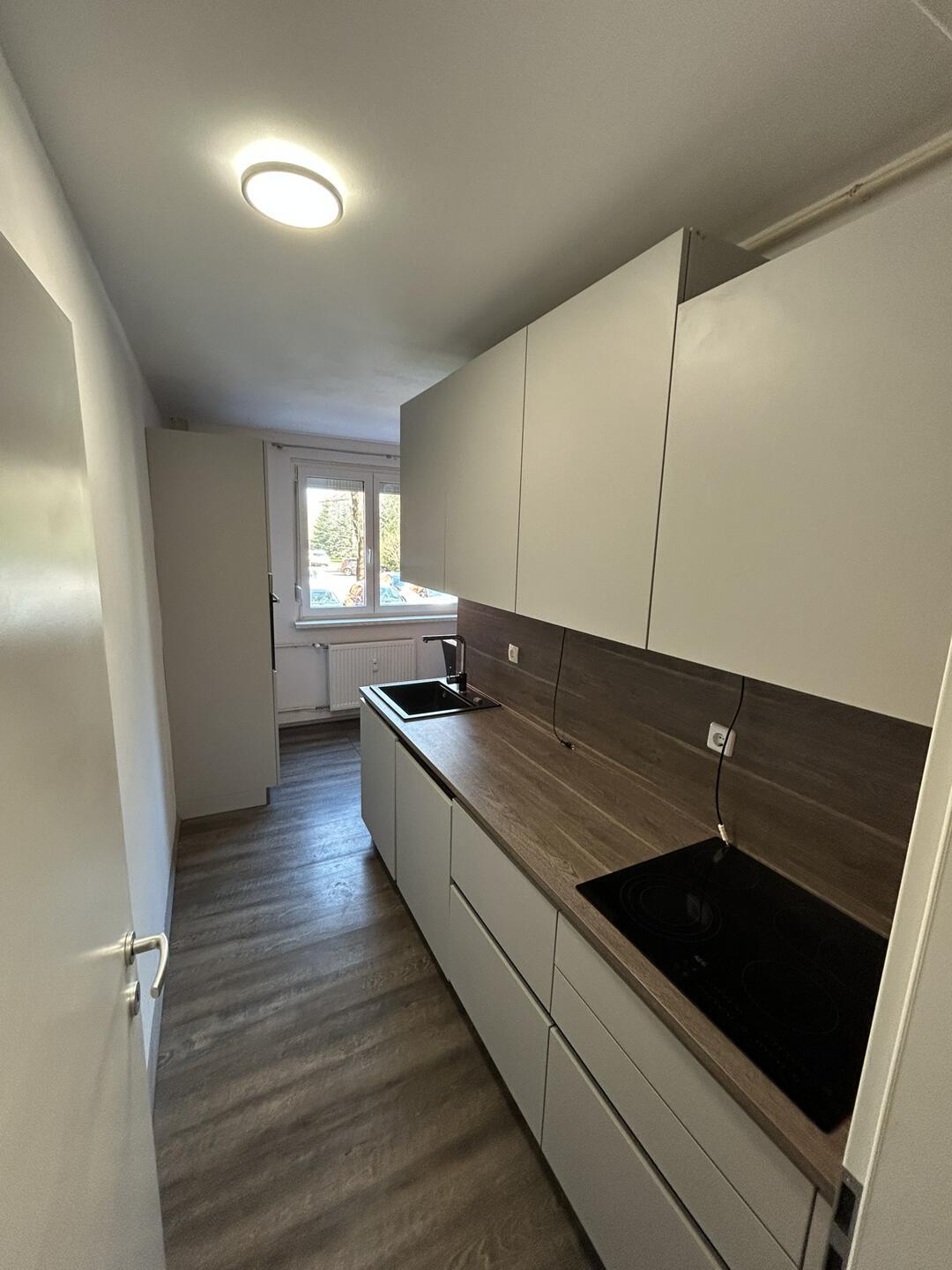 Obnovljeno 2-sobno stanovanje, Maribor, Tabor (Bližina UKC) - Slika 18