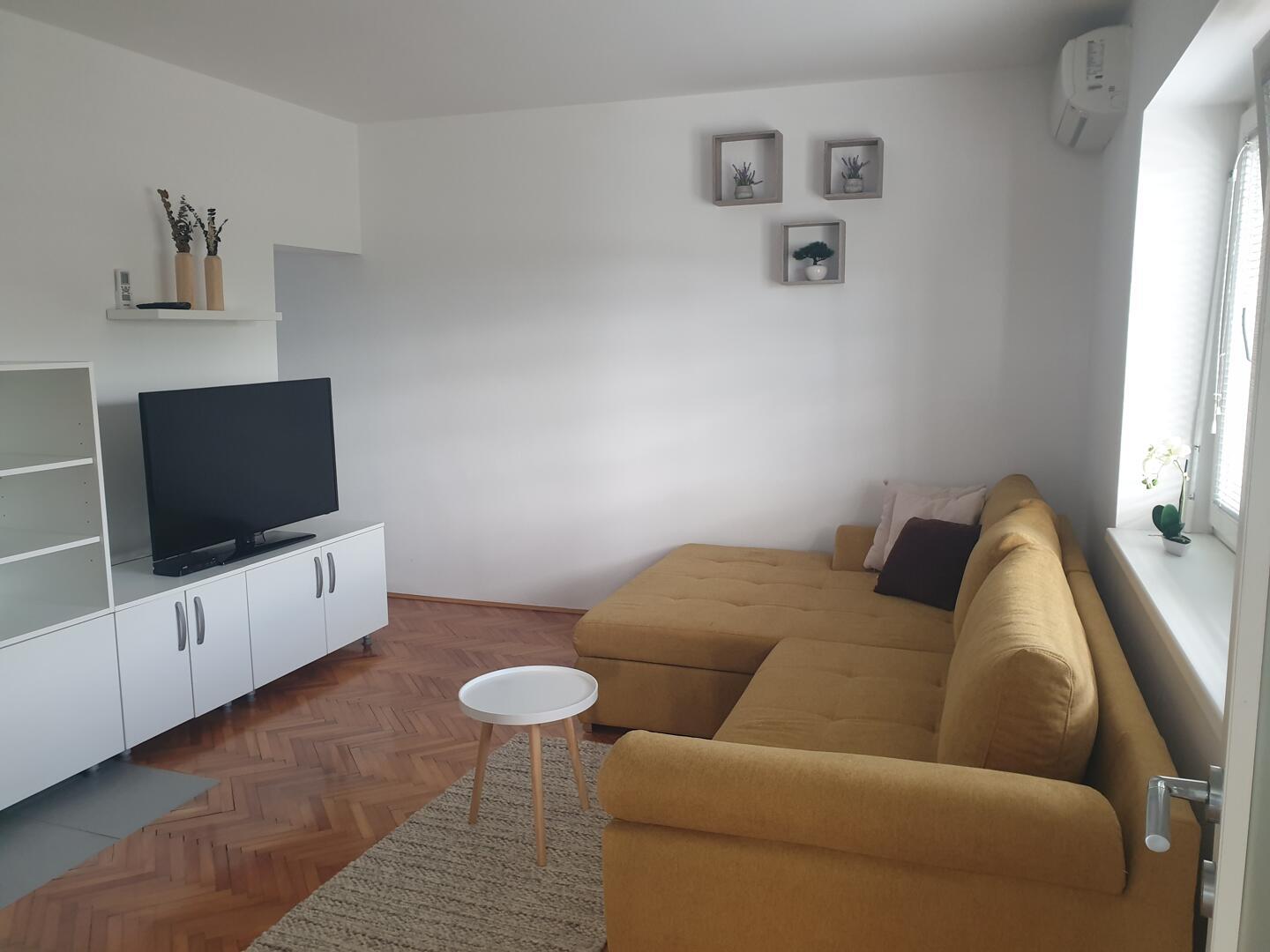 ODDAM STANOVANJE Celje-Ljubečna, 35.00 m2 - Slika 1