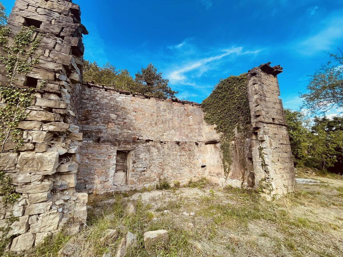 PRAVLJIČNA HIŠICA SREDI GOZDA - Slika 24