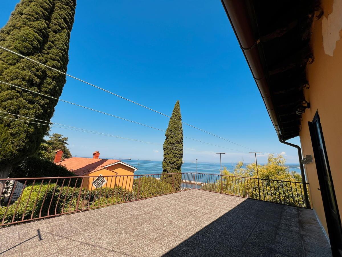 Koper - Skok iz postelje v morje. Perfektna vila direkto ob morju. - Slika 9