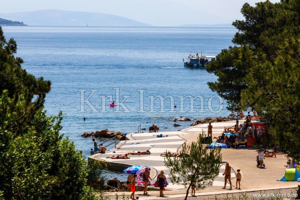 Apartma v prvi vrsti do morja s pogledom na morje! - Slika 1