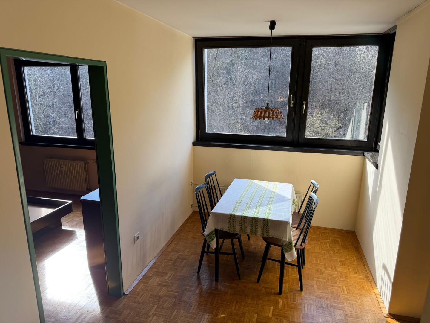 Spodnja Šiška – 2-sobno stanovanje z garažo, odlična lokacija - Slika 19