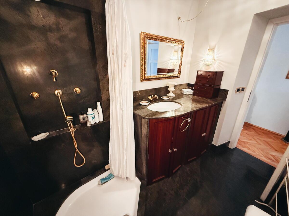 EKSKLUZIVNO STANOVANJE V ZGODOVINSKI PALAČI – PRVA VRSTA OB MORJU, PIRAN - Slika 26