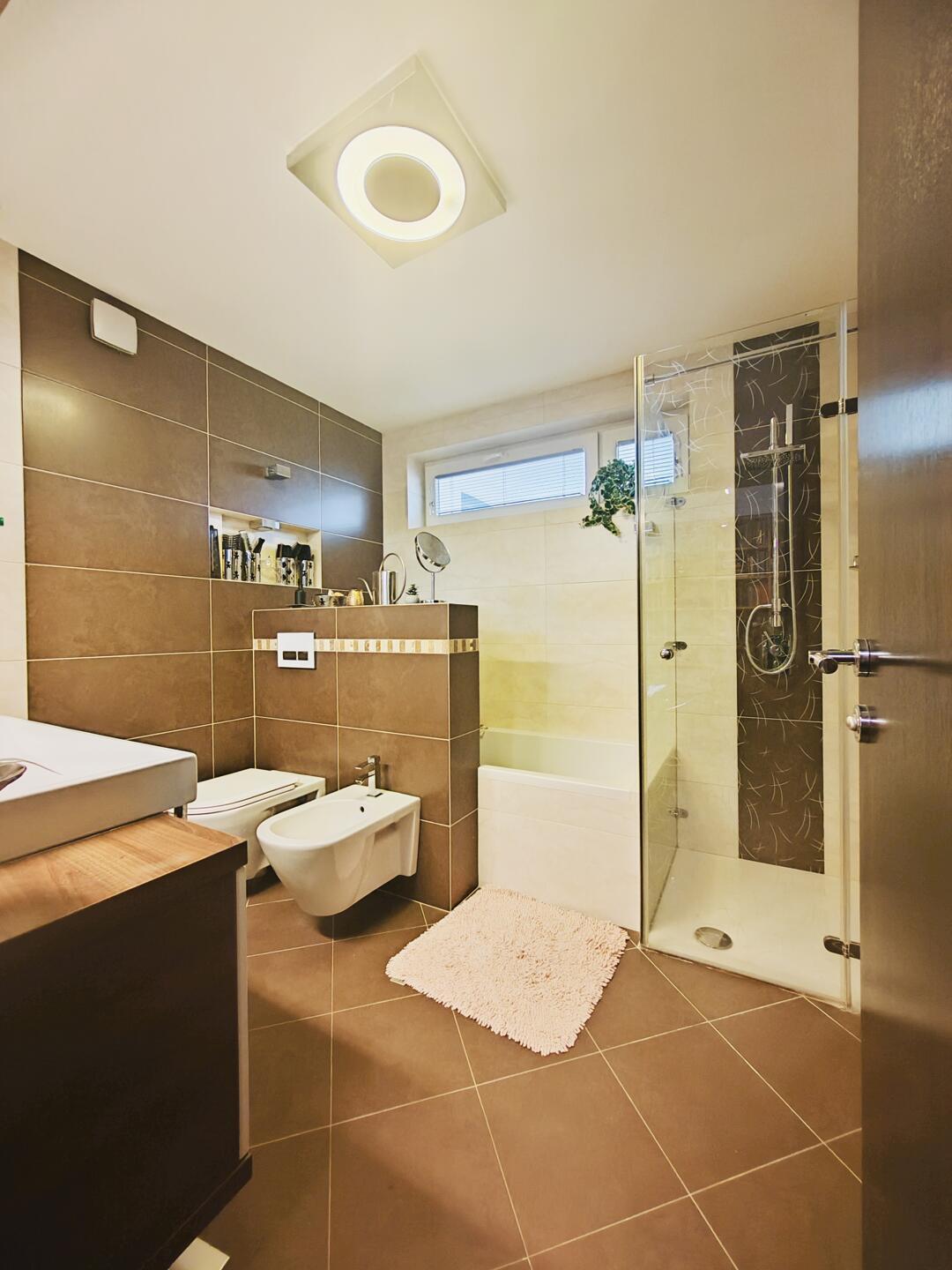 Samostojna hiša, Glince, Podutik - Slika 9