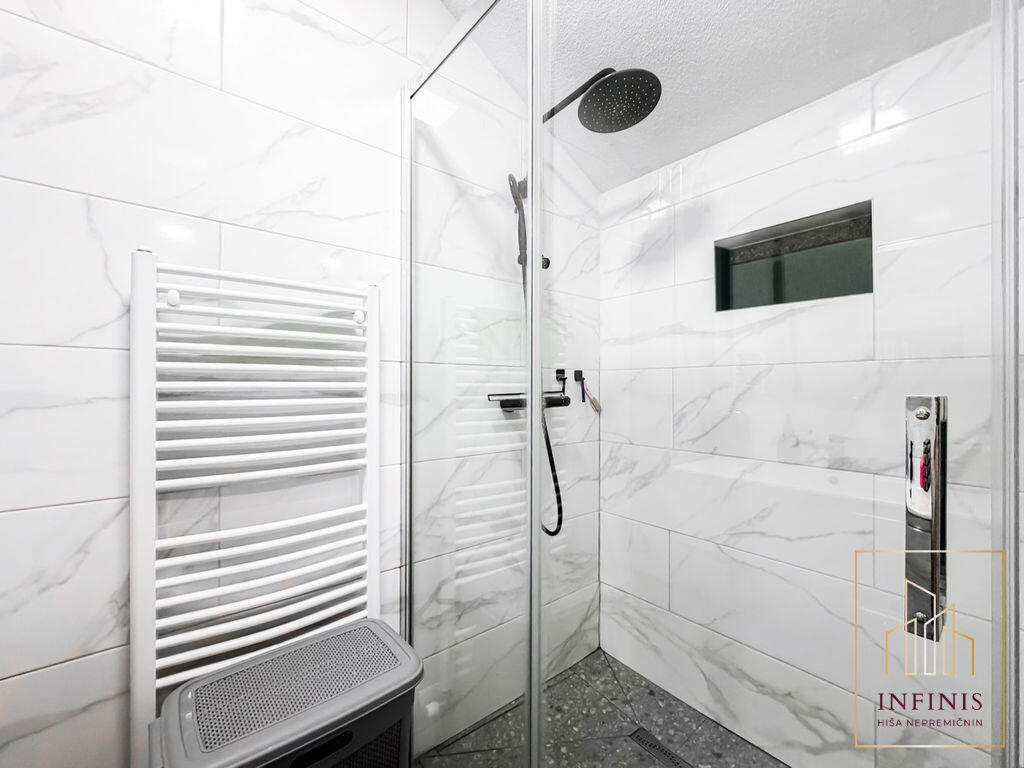 Prodaja, Stanovanje, 2,5-sobno, Ljubljana mesto, Center, Center - Slika 4