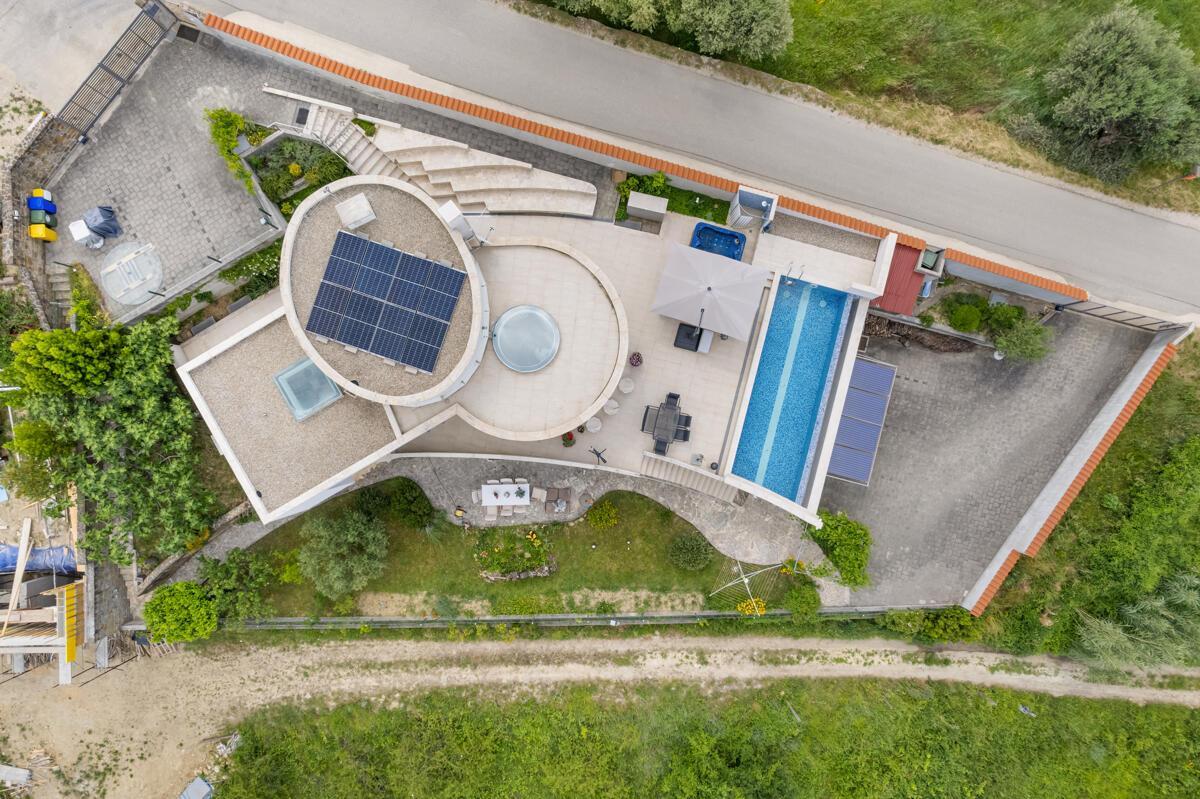 Momjan, Istra – luksuzna vila Bellmondo z bazenom in pogledom na morje - Slika 9
