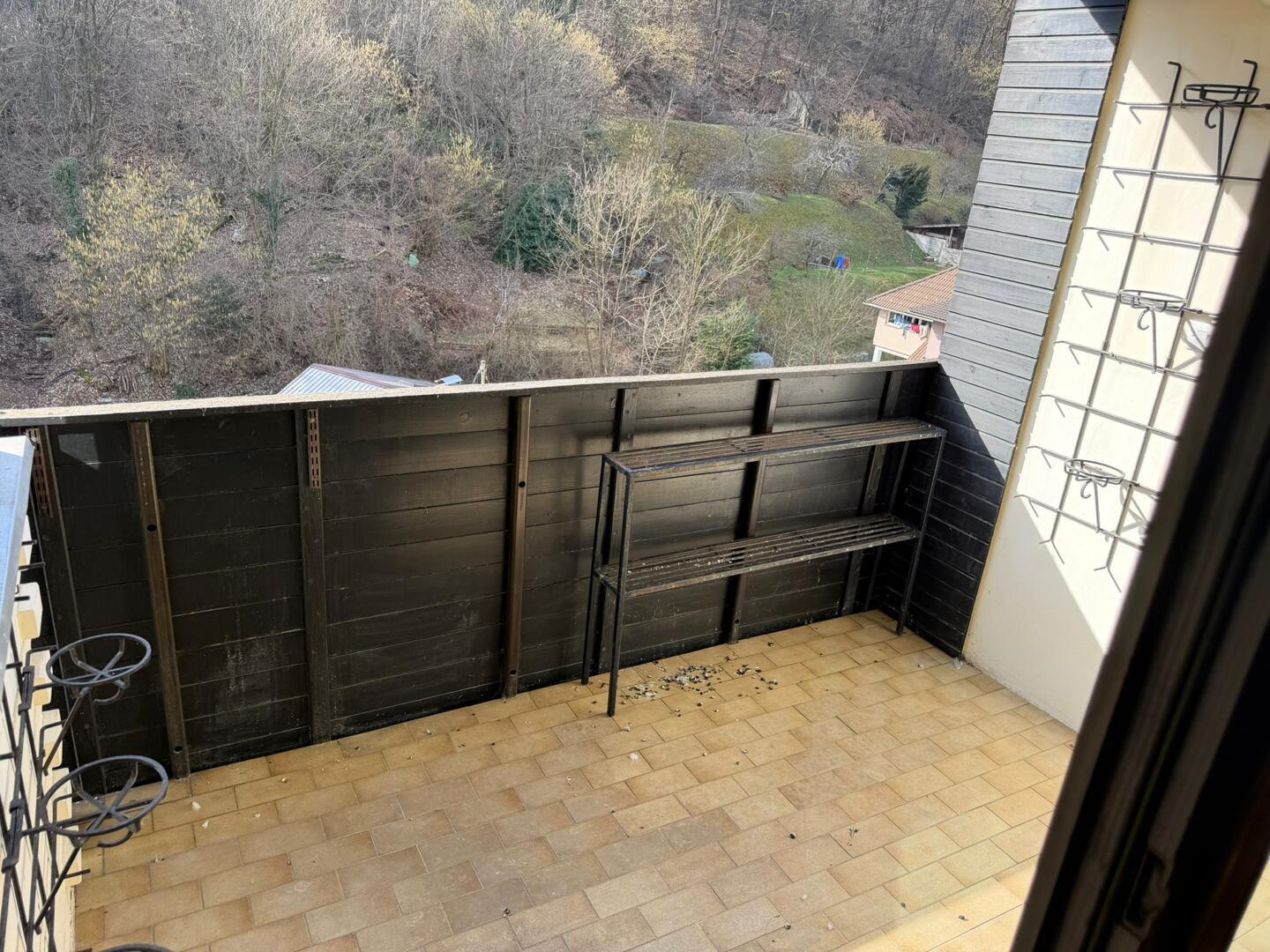 Spodnja Šiška – 2-sobno stanovanje z garažo, odlična lokacija - Slika 18