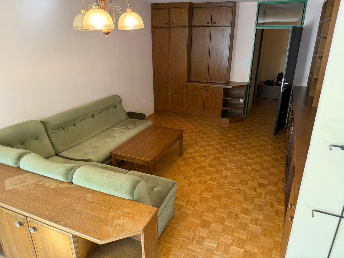 Spodnja Šiška – 2-sobno stanovanje z garažo, odlična lokacija - Slika 30