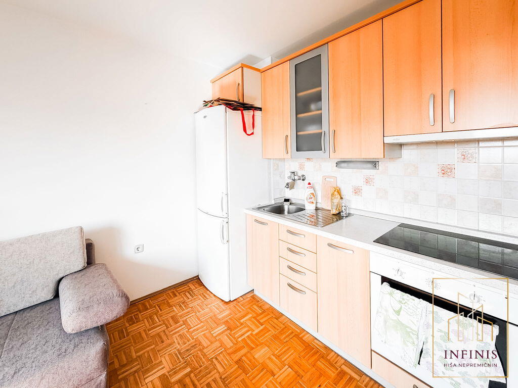 Prodaja, Stanovanje, Garsonjera, Gorenjska, Kranj, Center - Slika 10