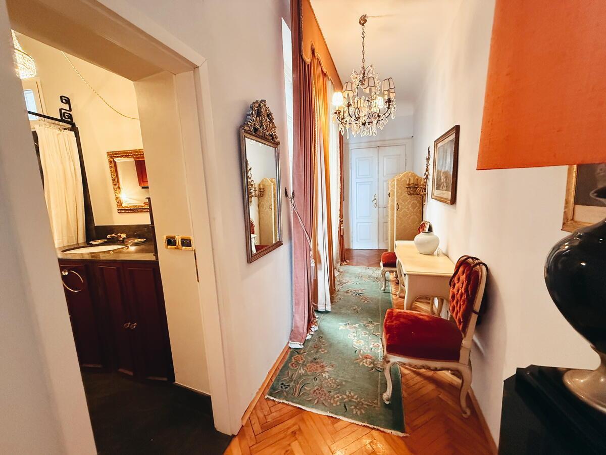 EKSKLUZIVNO STANOVANJE V ZGODOVINSKI PALAČI – PRVA VRSTA OB MORJU, PIRAN - Slika 25