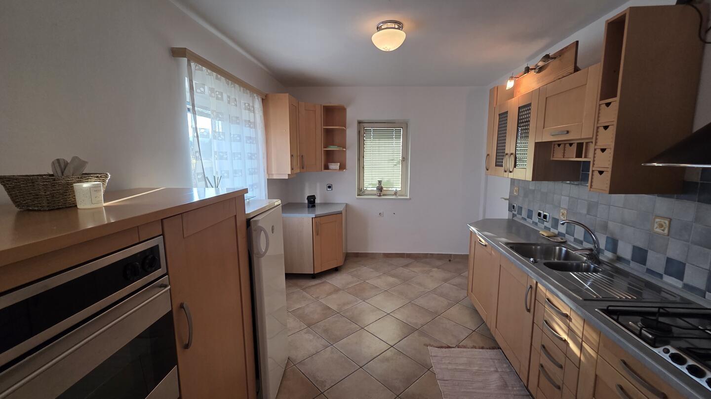 Oddamo svetlo stanovanje za ljubitelje narave - Slika 2