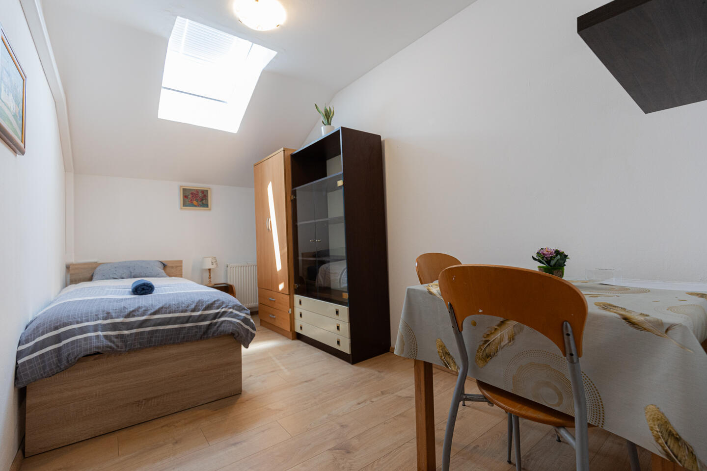 Oddam sobo v Ljubljani na Viču - Slika 17