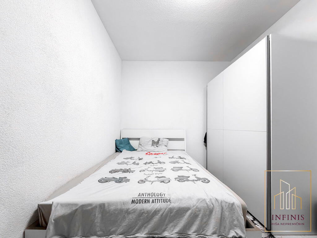 Prodaja, Stanovanje, 2,5-sobno, Ljubljana mesto, Center, Center - Slika 7