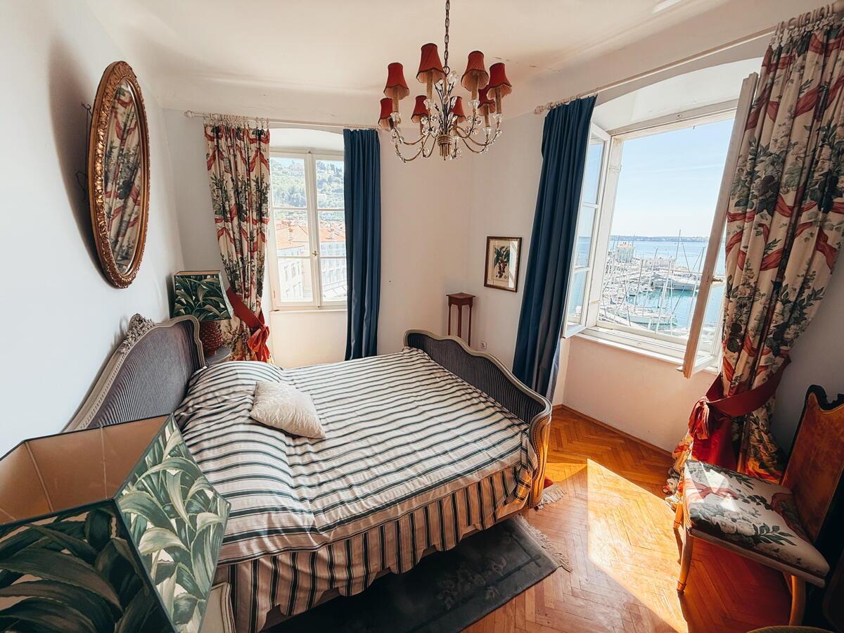 EKSKLUZIVNO STANOVANJE V ZGODOVINSKI PALAČI – PRVA VRSTA OB MORJU, PIRAN - Slika 19