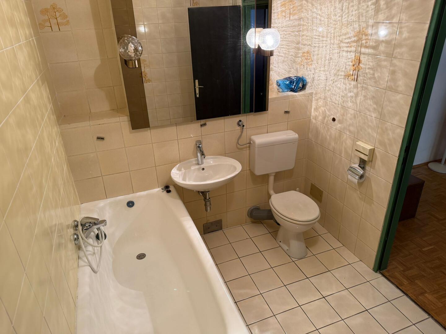 Spodnja Šiška – 2-sobno stanovanje z garažo, odlična lokacija - Slika 23